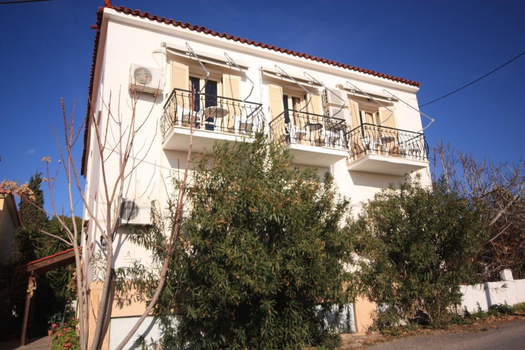 Ulrika Hotel Aegina Kültér fotó